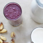Berry & Brazil Nut Milk Smoothie