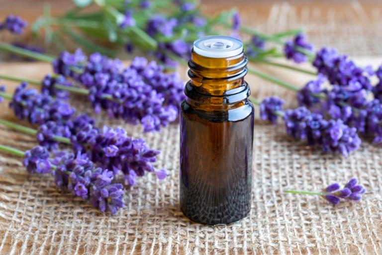 How to Use Essential Oils for Skin Care